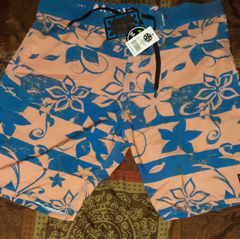 Men shorts